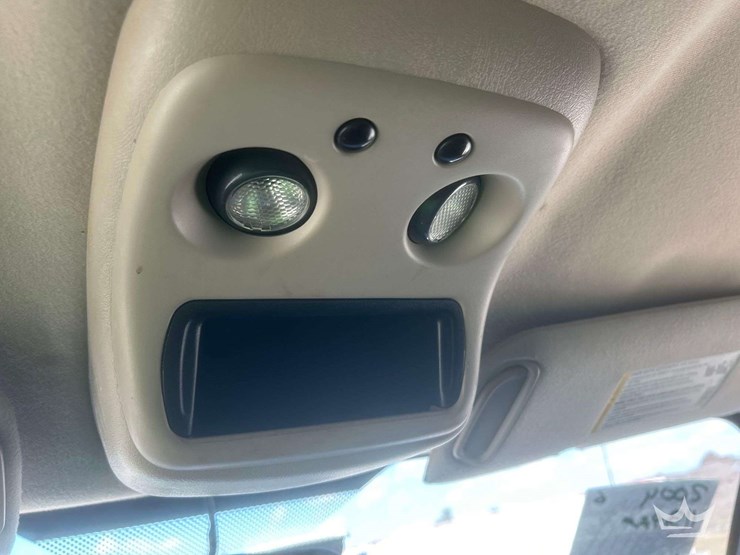 2004-chevrolet-silverado-1500-image-22