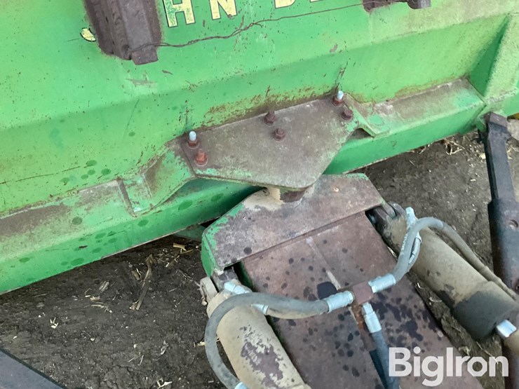 john-deere-front-mount-dozer-blade-image-18