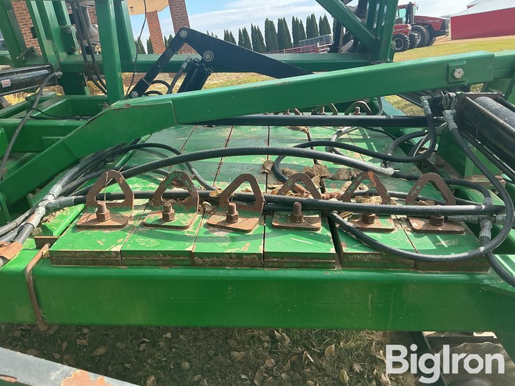 great-plains-3000tt-image-19