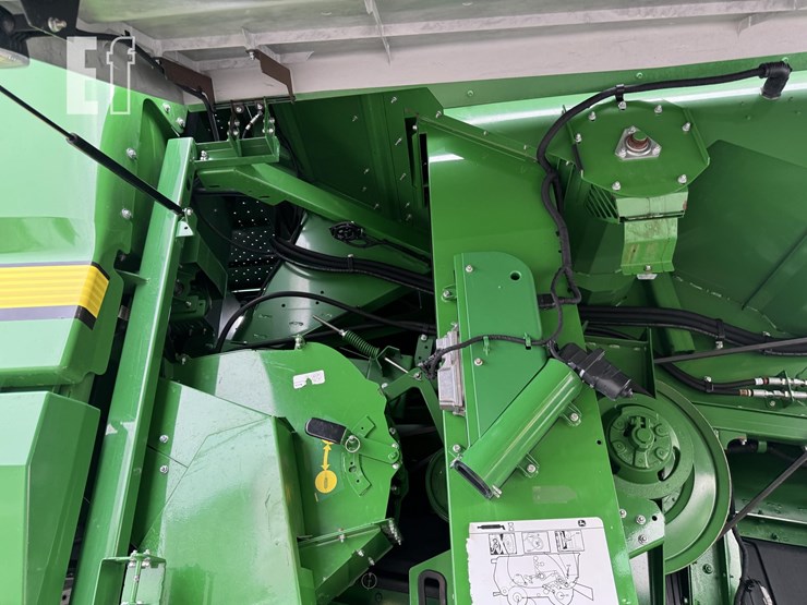 2020-john-deere-s780-image-51