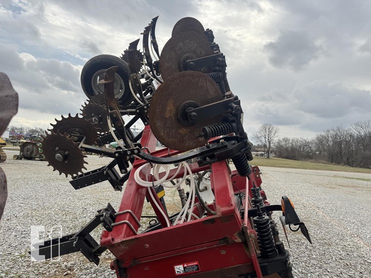 case-ih-5300-image-6