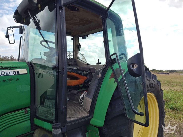 2012-john-deere-6430-image-31