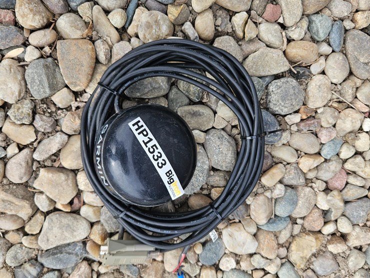 garmin-gps-puck-image-2