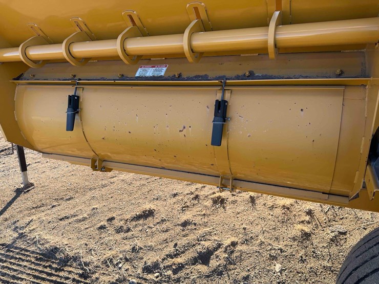 2011-haybuster-2650-image-16