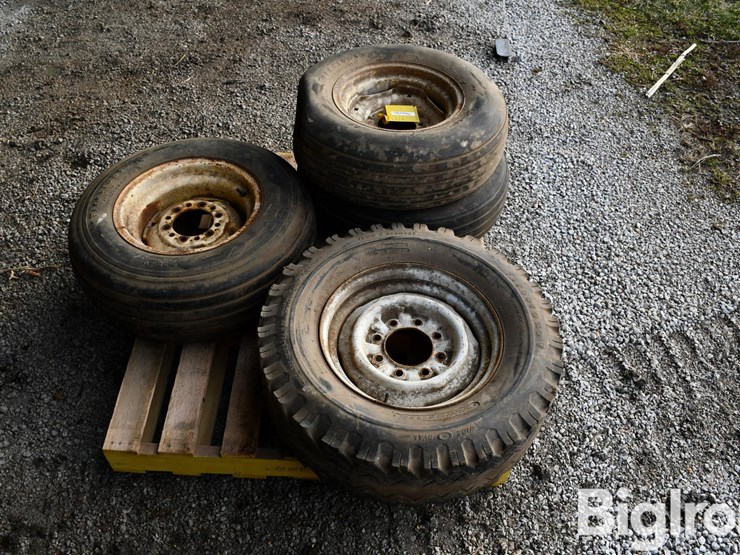 pallet-of-tires-image-4