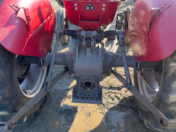 massey-ferguson-35-image-16