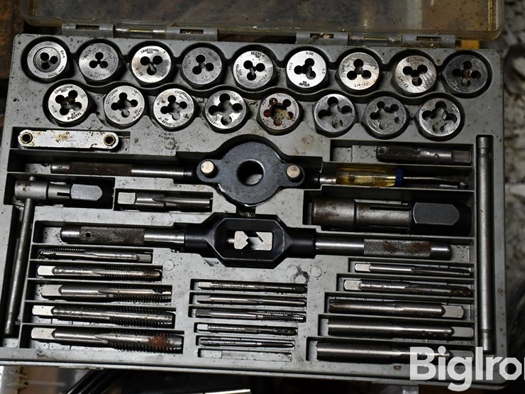 pallet-of-farm-support-image-15