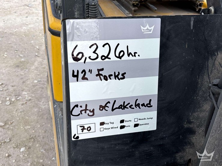 yale-glc030a-2,500lb-propane-foklift-image-31