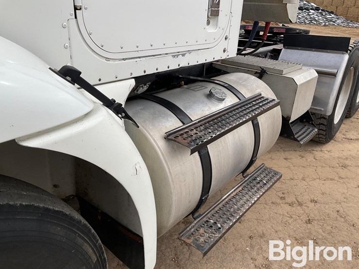 2001-international-2001-image-10