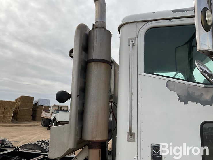 2001-international-2001-image-16