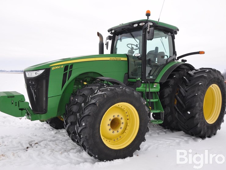2013-john-deere-8360r-image-1