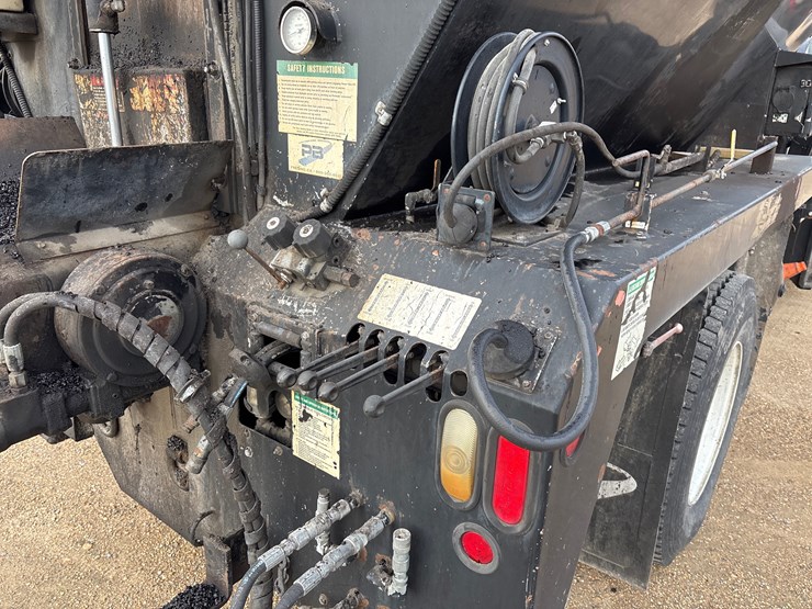 2016-ford-f750-xl-image-7