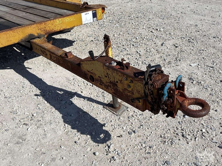 1984-charles-machine-works-s4a-s/a-tilt-deck-trailer-image-14