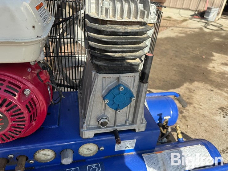 quincy-portable-air-compressor-image-10