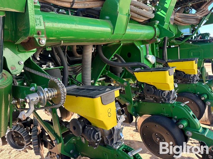 2015-john-deere-1795-image-16