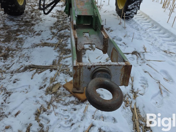 montag-dry-fertlizer-cart-image-10