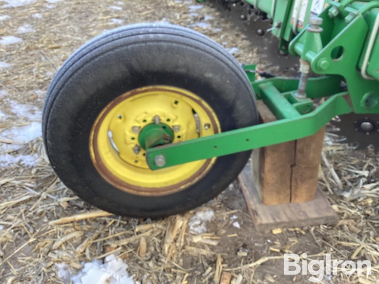 1997-john-deere-1710-image-16