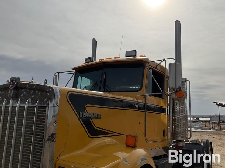 1985-kenworth-w900-image-10