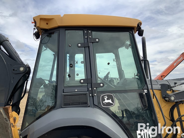 2022-deere-310l-ep-image-18