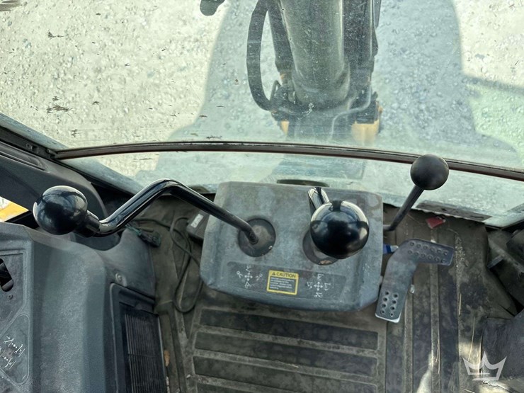 2014-deere-310sk-image-29