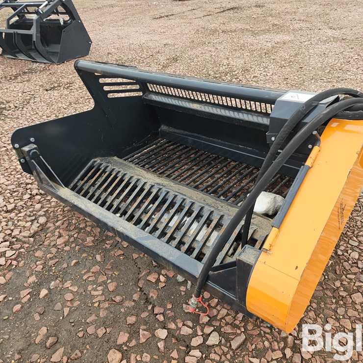 2024 Land Honor RP-12-72W Hydraulic Rock Bucket Skid Steer Attachment