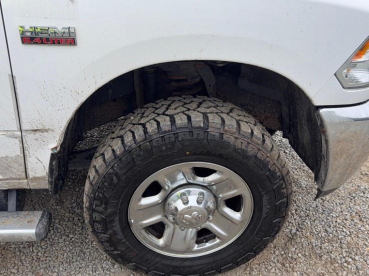 2015-dodge-2500-image-20