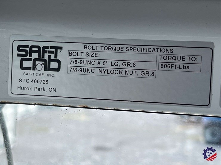 roadtec-cb100-sweeper-conveyor-image-52