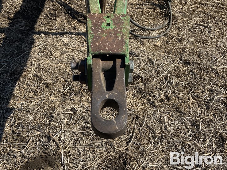 john-deere-630-image-10