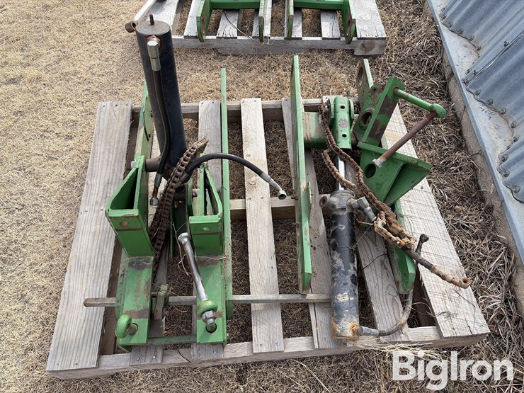 john-deere-1770-wheels-&-drive-frames-image-19