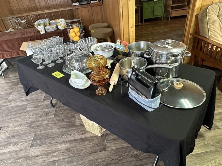 vintage-glassware-sets-image-3