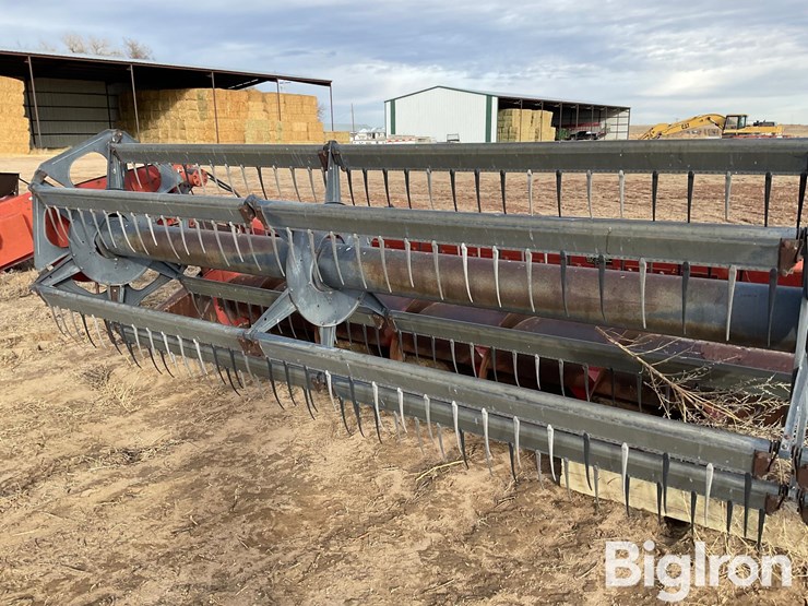 case-ih-1010-image-11