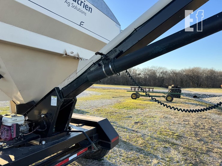 240-friesen-240-image-12