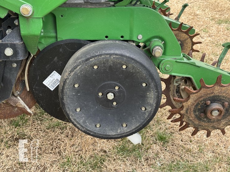 john-deere-1770nt-image-12