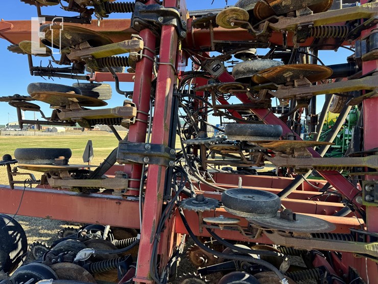 case-ih-2400-image-8