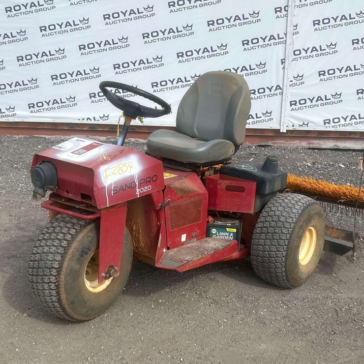 2006 Toro SandPro 2020 Bunker Rake