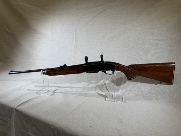 #224-•-remington-arms-7400-rifle-image-1