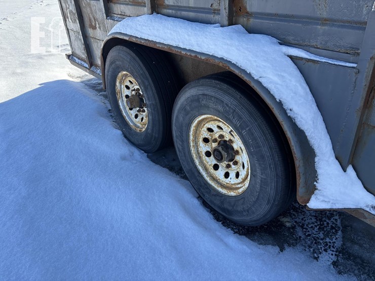 2012-chaparral-trlrs-of-iowa-image-4