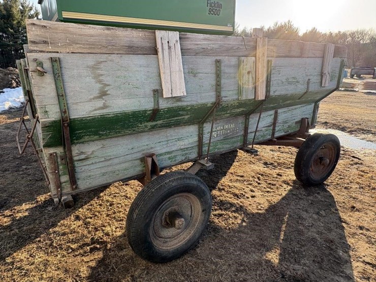 john-deere-flare-box-image-7