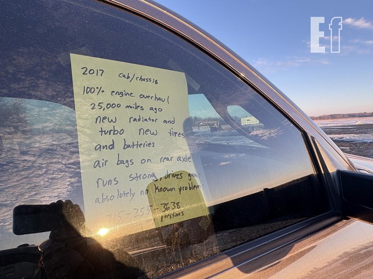 2017-dodge-ram-3500hd-image-6