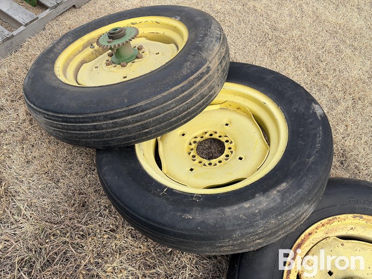 john-deere-1770-wheels-&-drive-frames-image-12