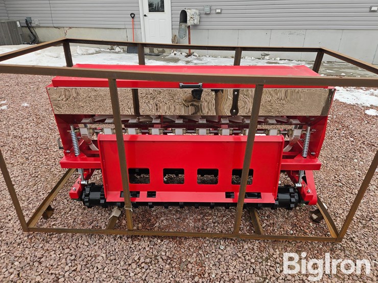 2025-agt-stsd10-3-pt-or-skid-steer-seeder/drill-attachment-image-2