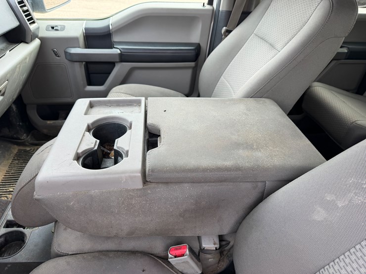 2016-ford-f150-image-13