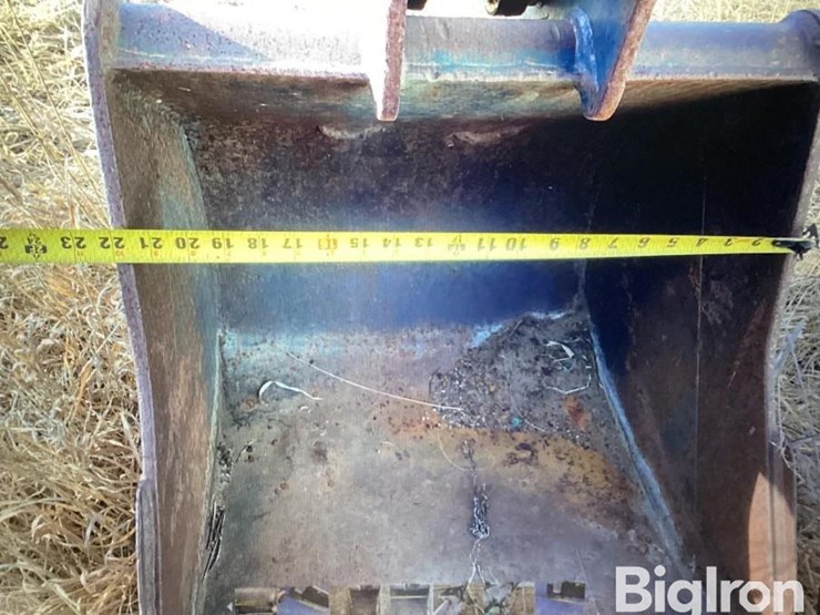 new-holland-ec35-image-20