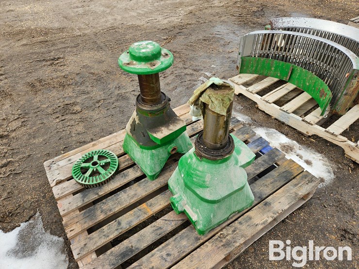 john-deere-1910-image-1