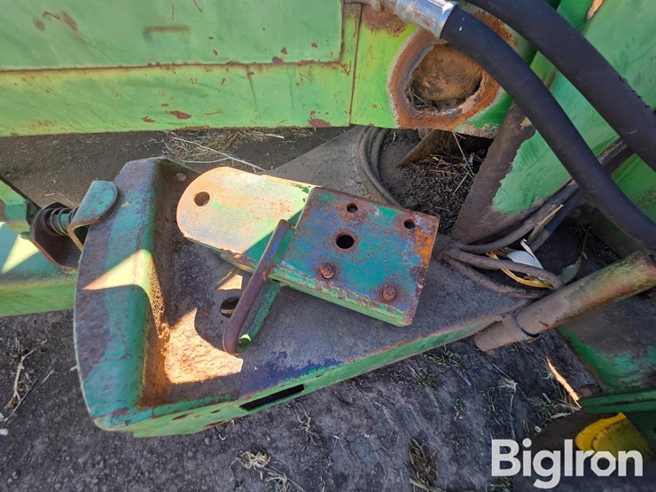 john-deere-3960-image-13