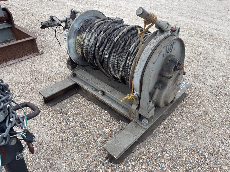 #3525-•-joy-air-tugger-image-2