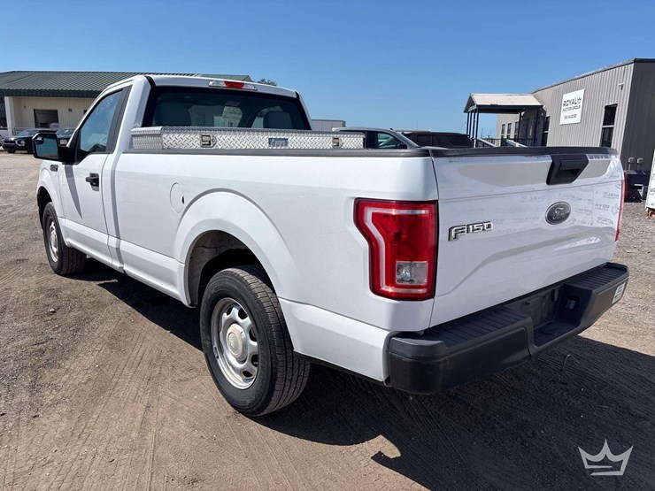 2017-ford-f150-image-4