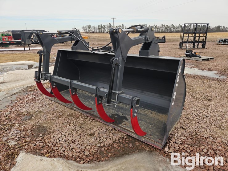 2026-west-valley-lb10g-heavy-duty-wheel-loader-grapple-bucket-attachment-image-1
