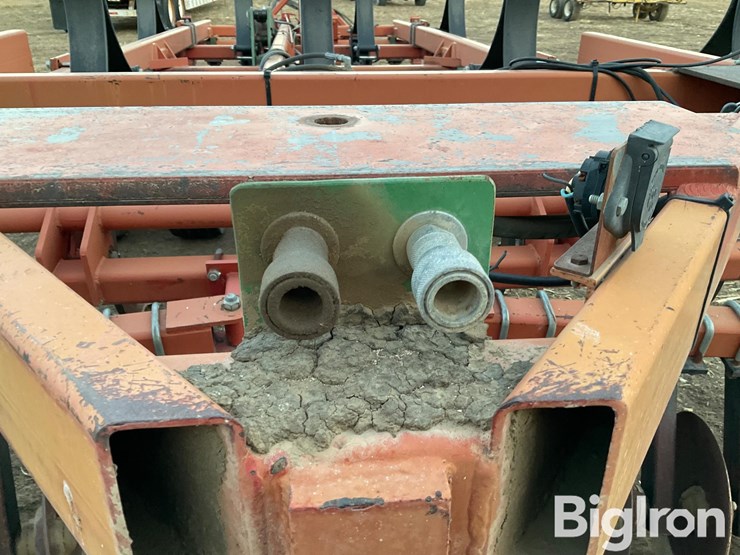 brillion-soil-commander-disk-ripper-image-19