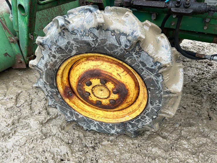 john-deere-1050-image-19